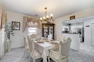 569 Monroe Pl, Ridgefield, NJ 07657 - Photo 7