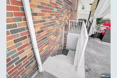 569 Monroe Place, Ridgefield, NJ 07657 - Photo 25