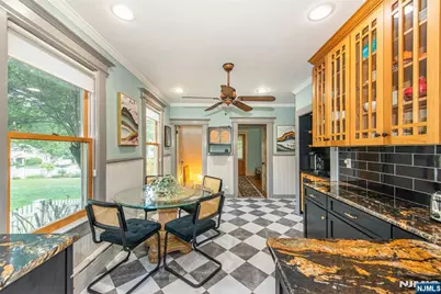 530 Up Mountain Avenue, Montclair, NJ 07043 - Photo 19