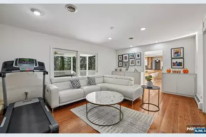 7 Royal Park Terrace, Hillsdale, NJ 07642 - Photo 9