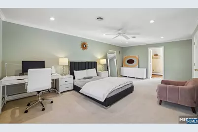 7 Royal Park Terrace, Hillsdale, NJ 07642 - Photo 21