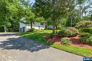 59 Bowers Ln, Closter, NJ 07624 - Photo 3