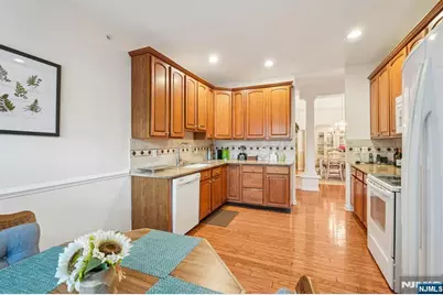 1209 Holly Lane 141 #141, Cedar Grove, NJ 07009 - Photo 11