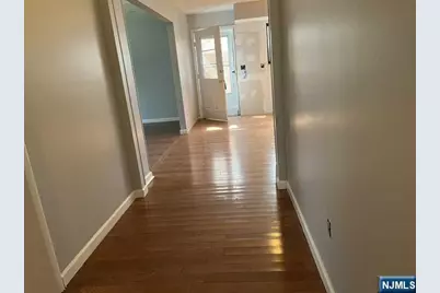 242 Commercial Avenue 1st Floor #1st floor, Palisades Park, NJ 07650 - Photo 3