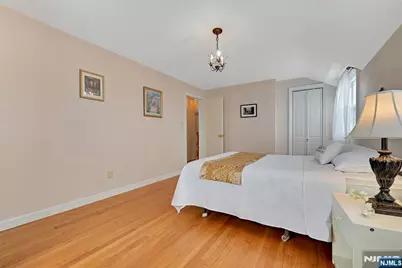 133 Willow Avenue, Hackensack, NJ 07601 - Photo 17