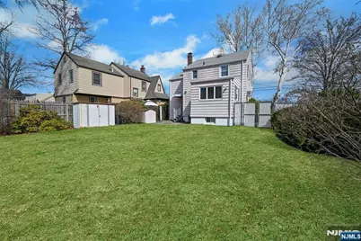 133 Willow Avenue, Hackensack, NJ 07601 - Photo 27