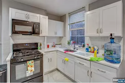 70 S 9th Street, Newark, NJ 07107 - Photo 23