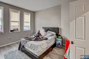 70 S 9th St, Newark, NJ 07107 - Photo 21