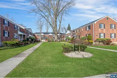 190 Knickerbocker Road #10, Englewood, NJ 07631 - Photo 23