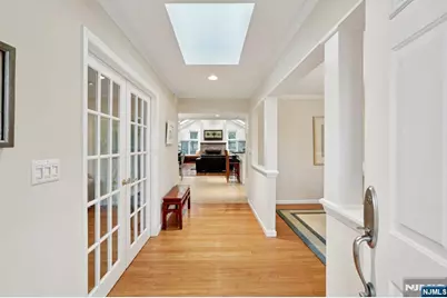 27 Oak Place, Caldwell, NJ 07006 - Photo 1