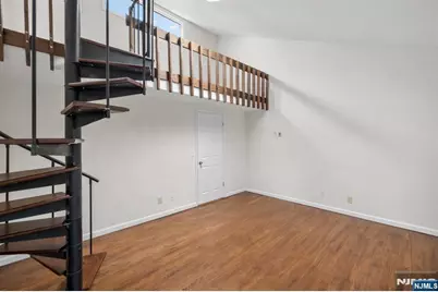 37 Berkshire Road, Woodcliff Lake, NJ 07677 - Photo 19