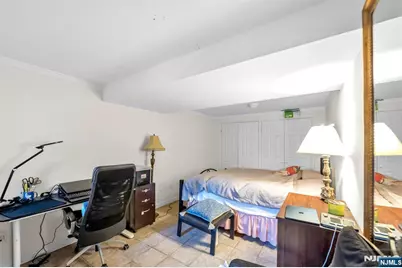 37 Berkshire Road, Woodcliff Lake, NJ 07677 - Photo 25