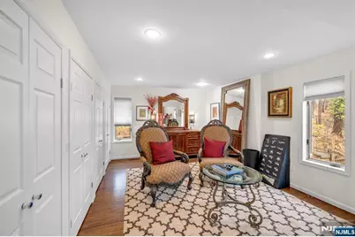 37 Berkshire Road, Woodcliff Lake, NJ 07677 - Photo 15