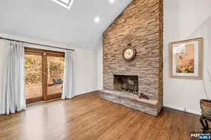 37 Berkshire Rd, Woodcliff Lake, NJ 07677 - Photo 3