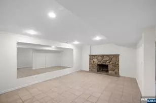 37 Berkshire Rd, Woodcliff Lake, NJ 07677 - Photo 23