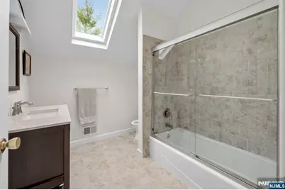 37 Berkshire Road, Woodcliff Lake, NJ 07677 - Photo 21
