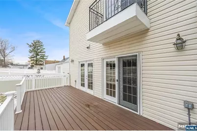 585 Mount Prospect Avenue, Clifton, NJ 07012 - Photo 35