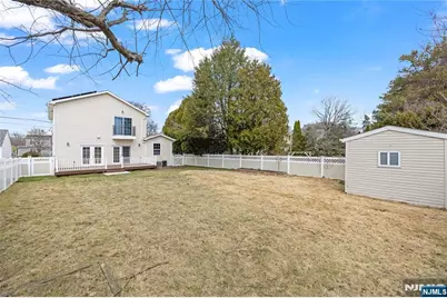 585 Mount Prospect Avenue, Clifton, NJ 07012 - Photo 37