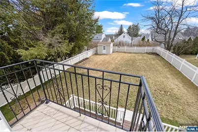 585 Mount Prospect Avenue, Clifton, NJ 07012 - Photo 25