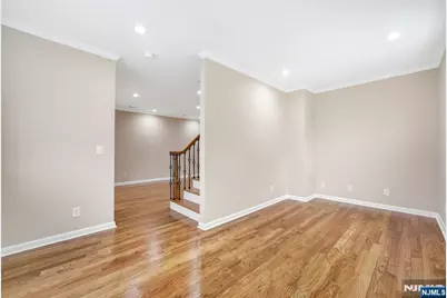 585 Mount Prospect Avenue, Clifton, NJ 07012 - Photo 11