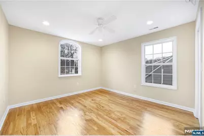 585 Mount Prospect Avenue, Clifton, NJ 07012 - Photo 27