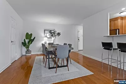 530 Valley Road C003L #C003L, Montclair, NJ 07043 - Photo 9