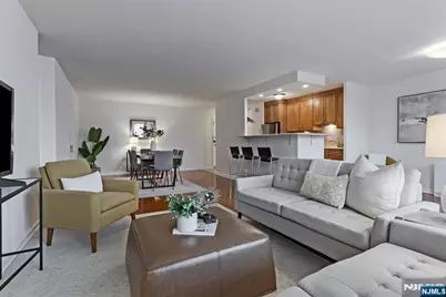 530 Valley Road C003L #C003L, Montclair, NJ 07043 - Photo 3