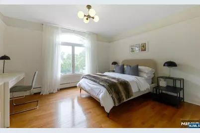 17 Brook Avenue, Montvale, NJ 07645 - Photo 33