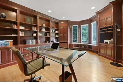 17 Brook Avenue, Montvale, NJ 07645 - Photo 19