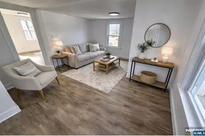 611 New York Avenue, Lyndhurst Township, NJ 07071 - Photo 3