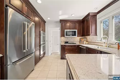 368 Central Avenue, Caldwell, NJ 07006 - Photo 19