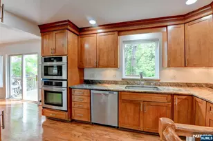 10 Toye St, Randolph Township, NJ 07869 - Photo 3