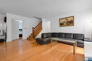 497 Oakdene Ave, Ridgefield, NJ 07657 - Photo 7