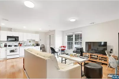 497 Oakdene Avenue, Ridgefield, NJ 07657 - Photo 19