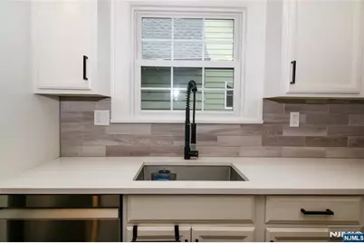 101 Brookside, Hawthorne, NJ 07506 - Photo 25