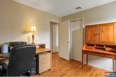 81 Queen Court, Hillsdale, NJ 07642 - Photo 27