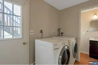 81 Queen Court, Hillsdale, NJ 07642 - Photo 37