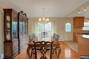 81 Queen Ct, Hillsdale, NJ 07642 - Photo 11