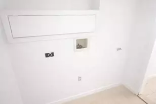 832 Parker St, Newark, NJ 07104 - Photo 9