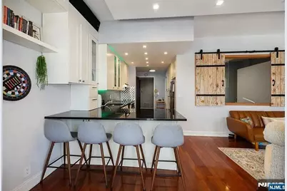 6600 Jfk Blvd E 23J #23J, West New York, NJ 07093 - Photo 1