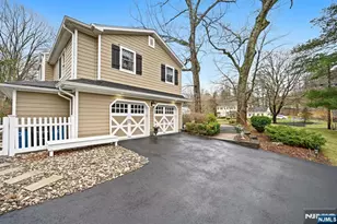 26 Valley Ln, Upper Saddle River, NJ 07458 - Photo 33