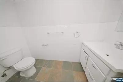 437 Elm Street 1L #1L, Kearny, NJ 07032 - Photo 9