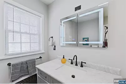 406 Lincoln Avenue, Rutherford, NJ 07070 - Photo 29