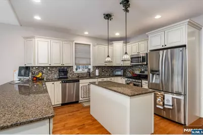 431 Union Avenue, Rutherford, NJ 07070 - Photo 15