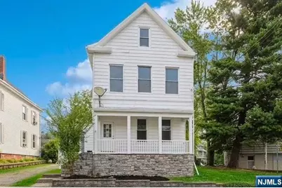 146 Godwin Avenue 2 #2, Midland Park, NJ 07432 - Photo 1