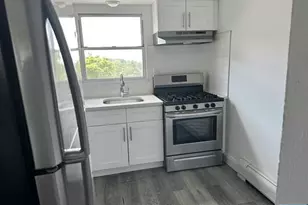 570 Fairview Ave 14, Fairview, NJ 07022 - Photo 3