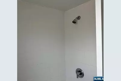 570 Fairview Avenue 14 #14, Fairview, NJ 07022 - Photo 11