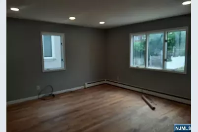 830 River Road, Edgewater, NJ 07020 - Photo 17