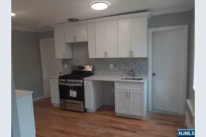 830 River Road, Edgewater, NJ 07020 - Photo 11