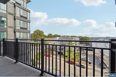 295 Polifly Road 608 #608, Hackensack, NJ 07601 - Photo 13